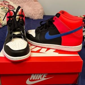 Nike Dunk High. Size 2.5Y Black/Game Royal